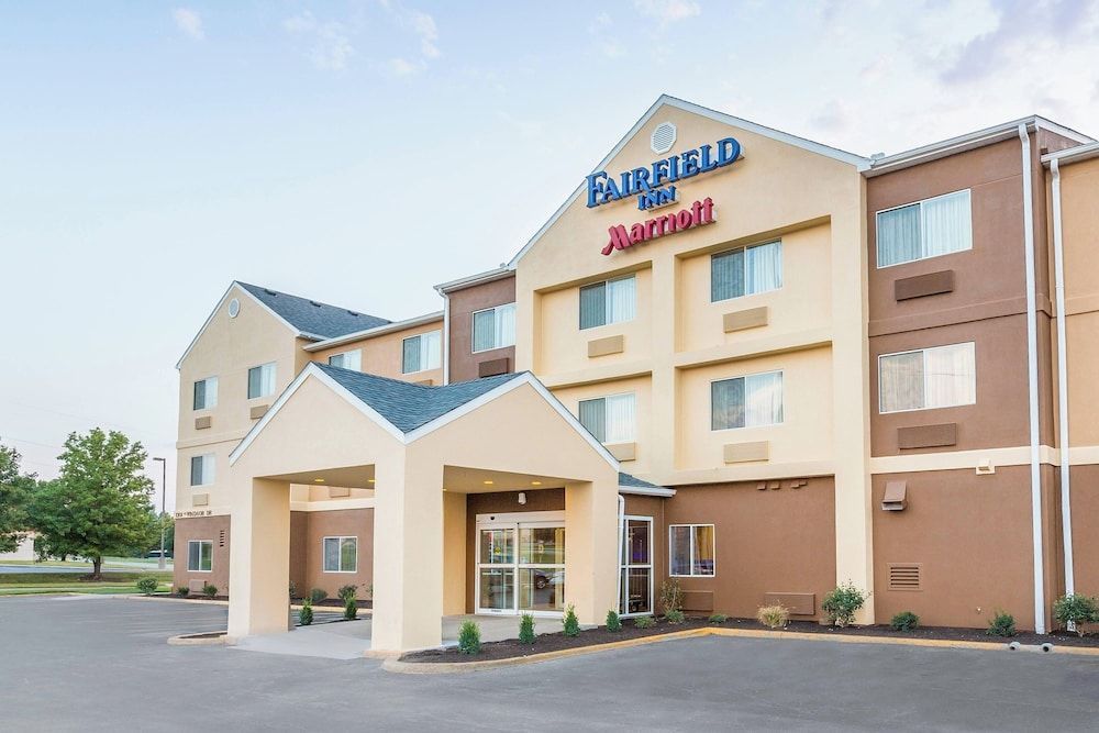 Fairfield Inn & Suites Kansas City Lee's Summit 1