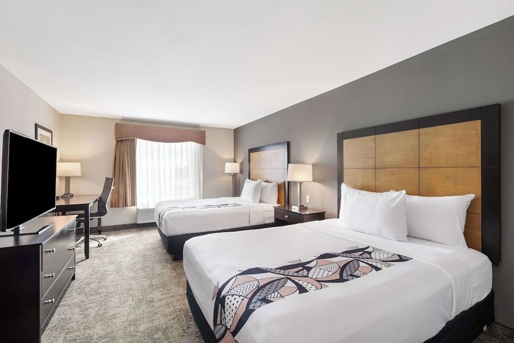 Best Western Inn & Suites - Midway Airport 1