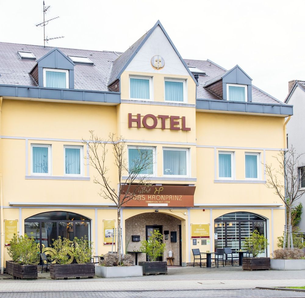 Hotel Das Kronprinz 1