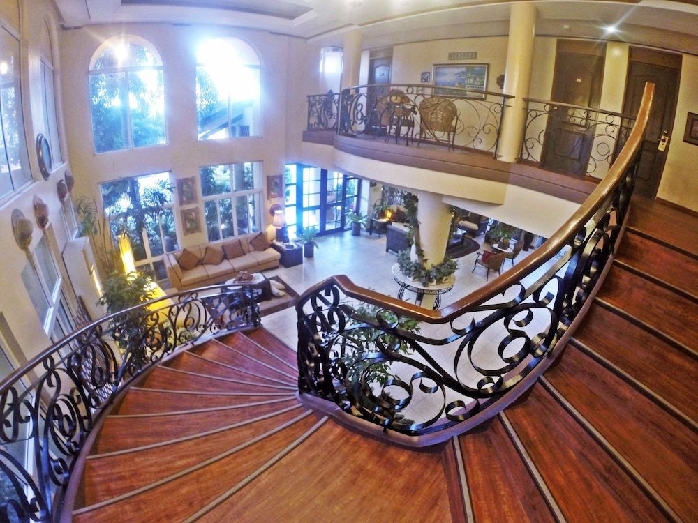 Subic Park Hotel 2