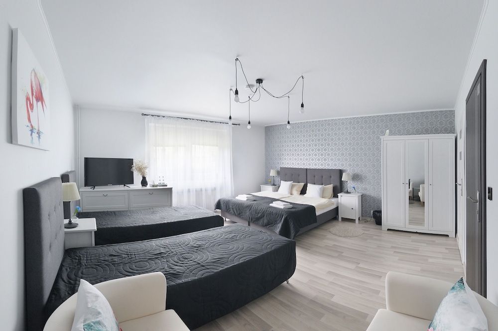 7th Room Guest House 1