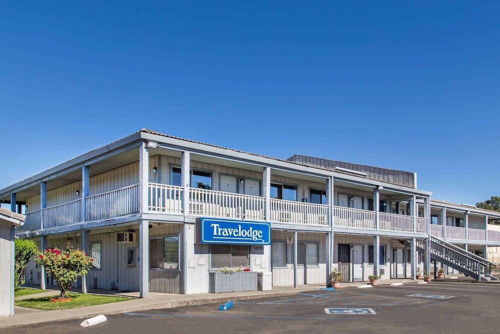 Travelodge by Wyndham Clearlake 1