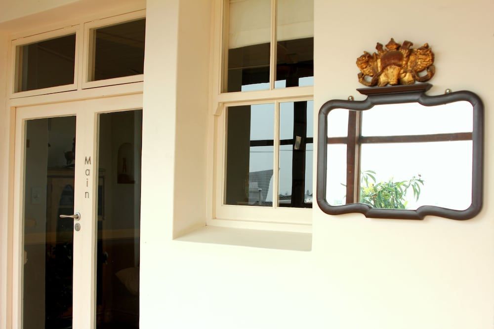 Braeside House Apartments 2