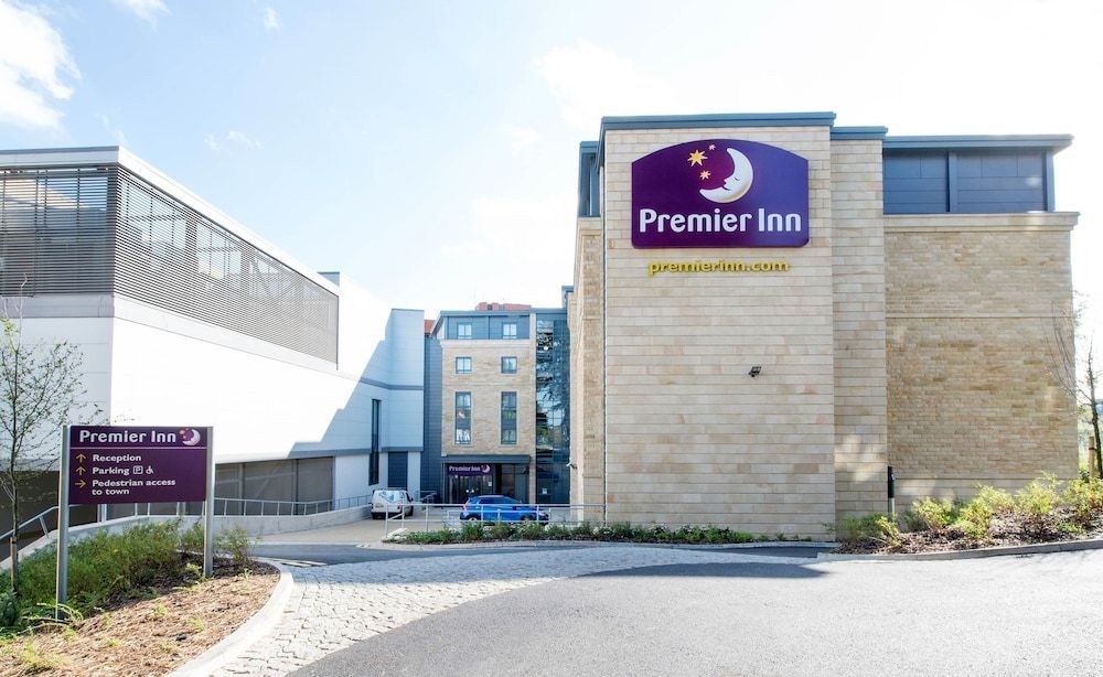 Premier Inn Harrogate Town Centre 1