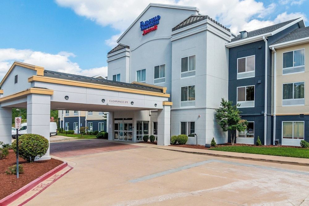 Fairfield Inn & Suites Columbia 1