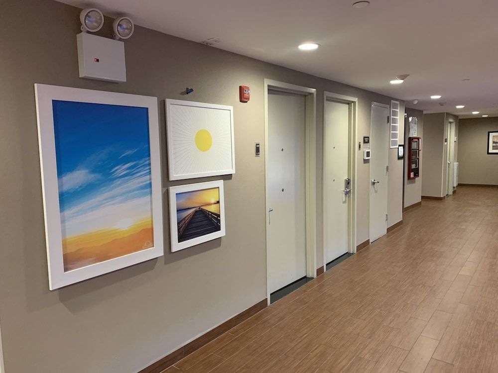 Days Inn by Wyndham Brooklyn Borough Park 2