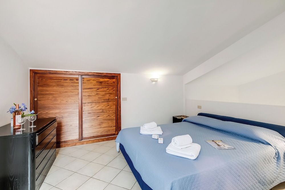 Il Borgo 2/15 700m From The Beach 2