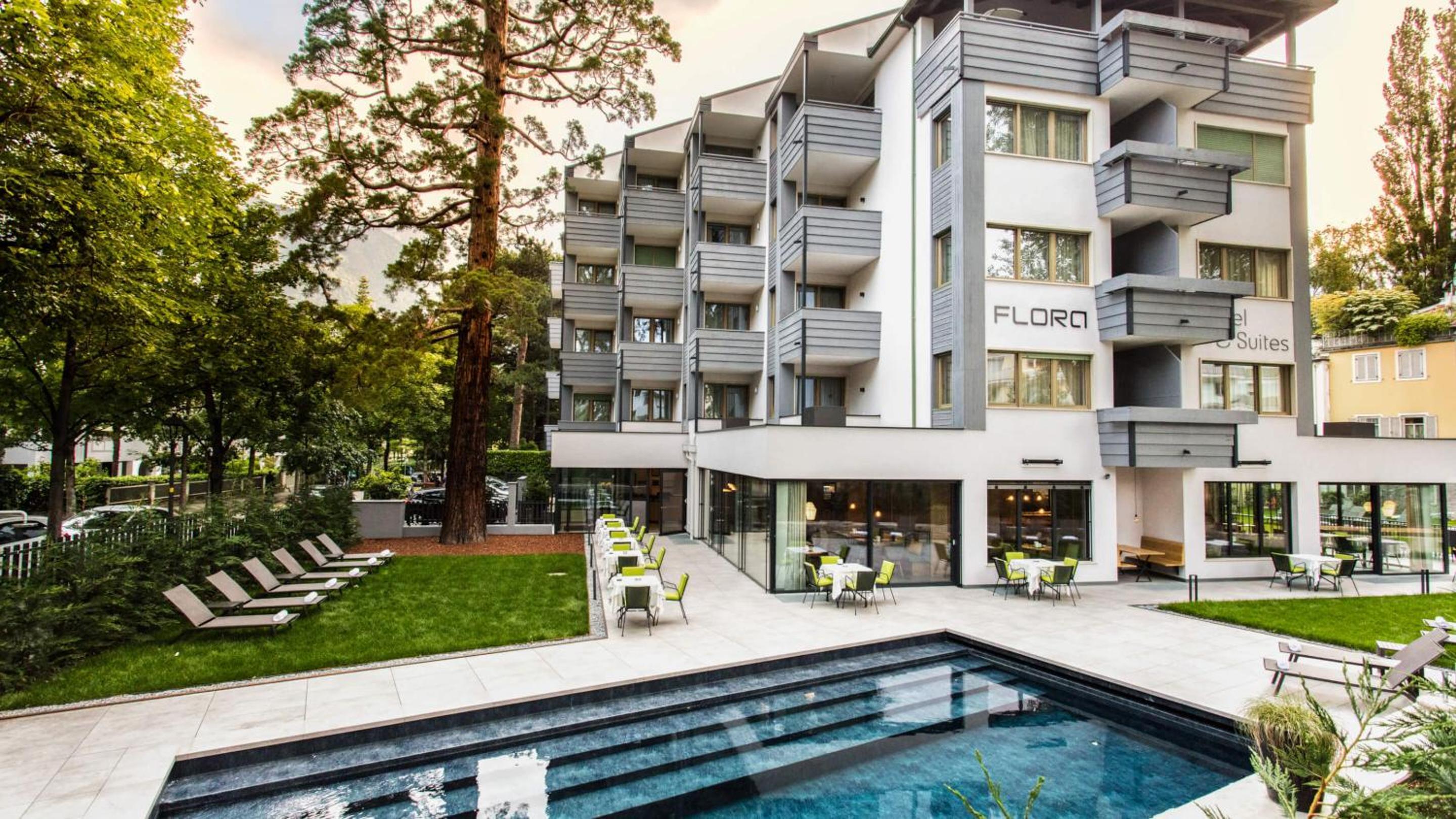 Flora Hotel & Suites 2