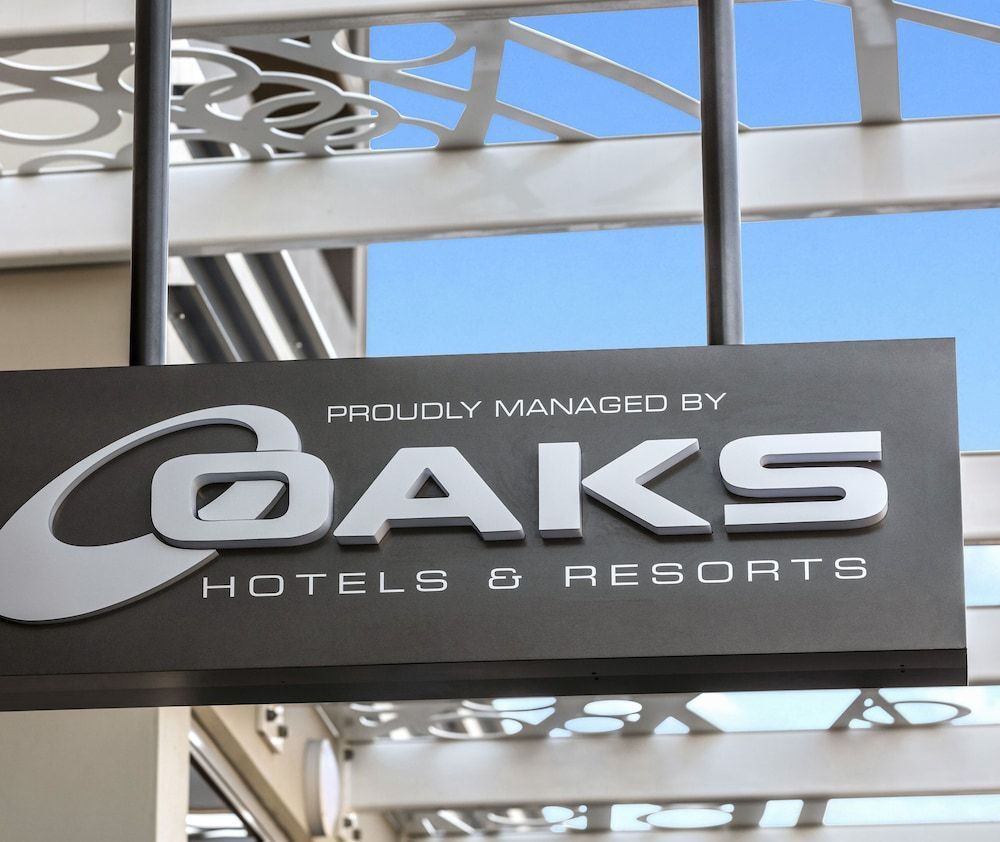 Oaks Brisbane Woolloongabba Suites 2