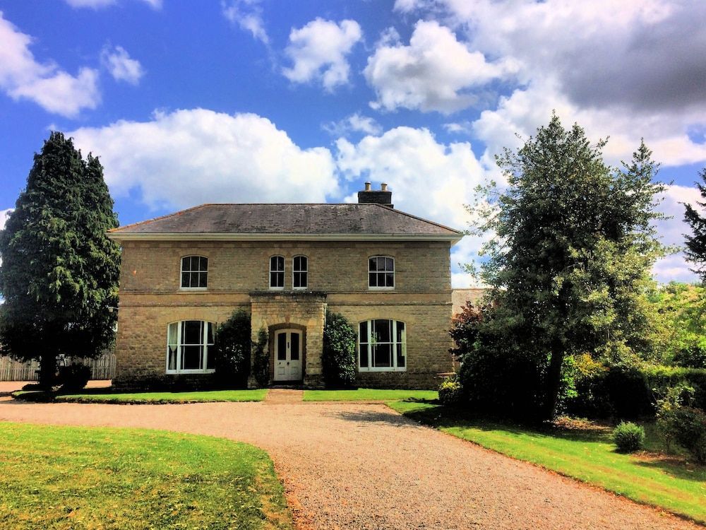 Walltree House 1