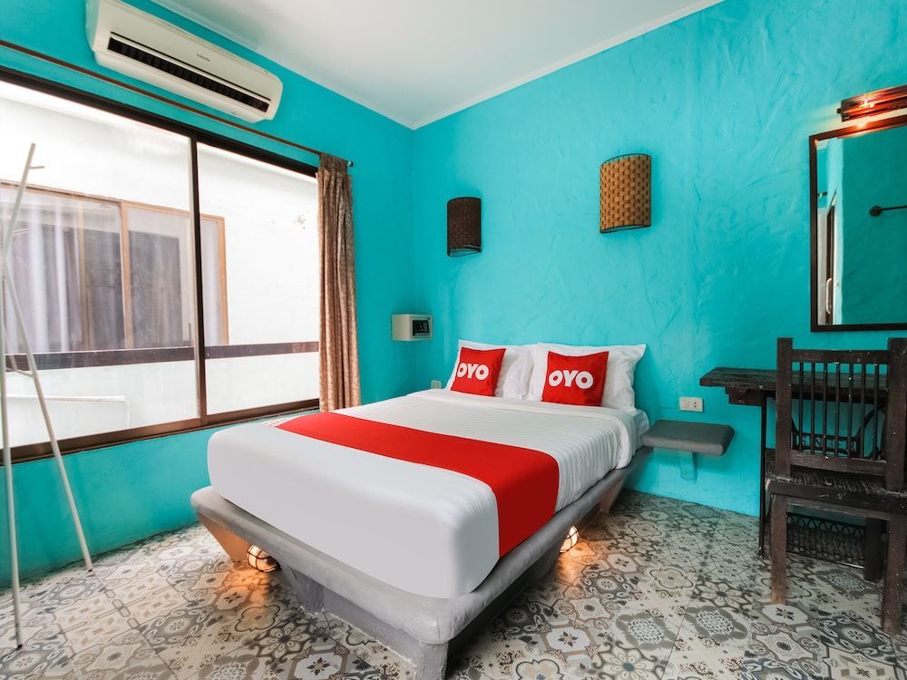 OYO 1103 Pirates House Hotel 1