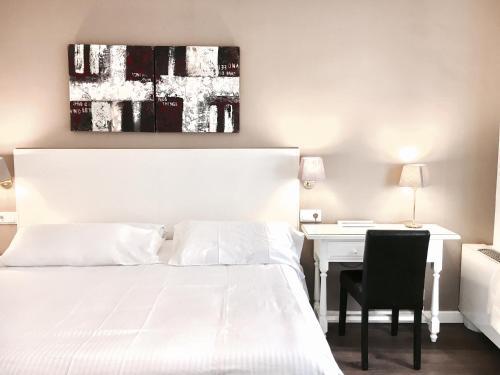 Hotel Carbonell 1