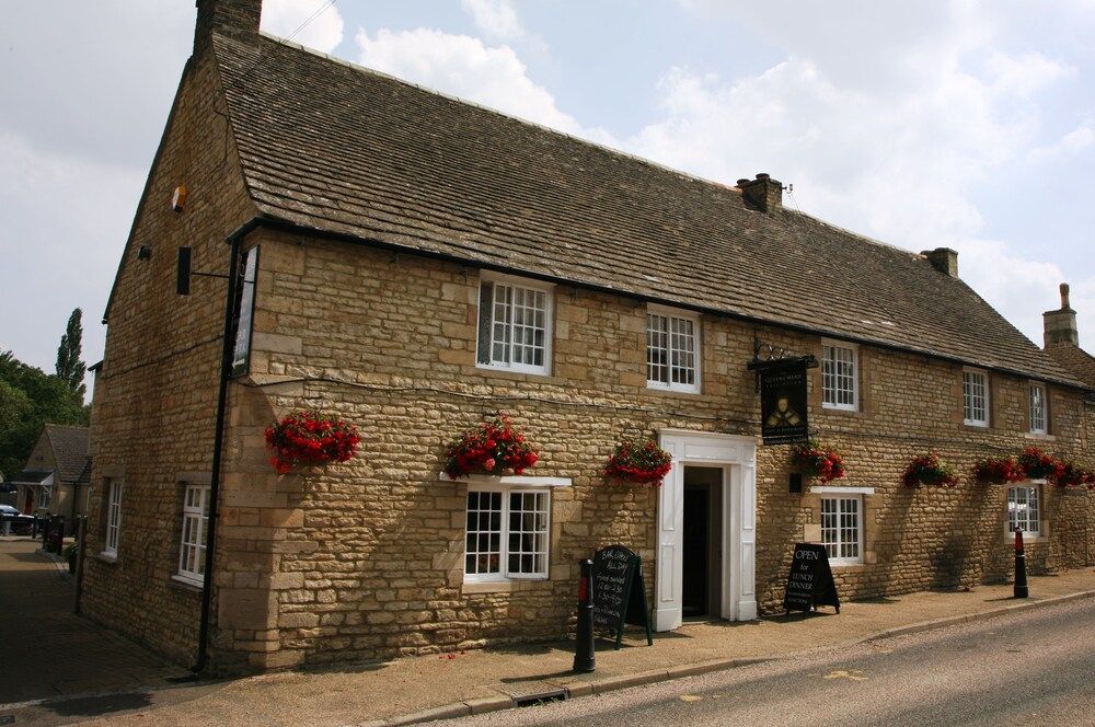 Queen's Head Inn 1