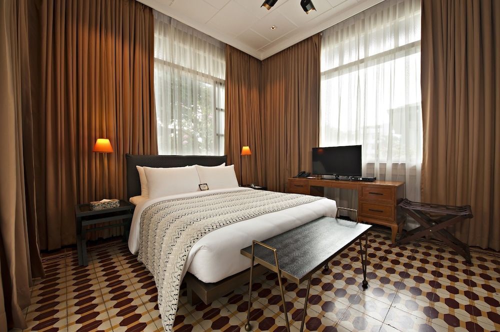 The Henry Hotel Manila 1
