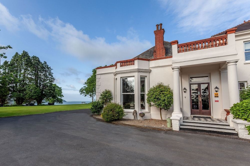 Mansion House Llansteffan 1