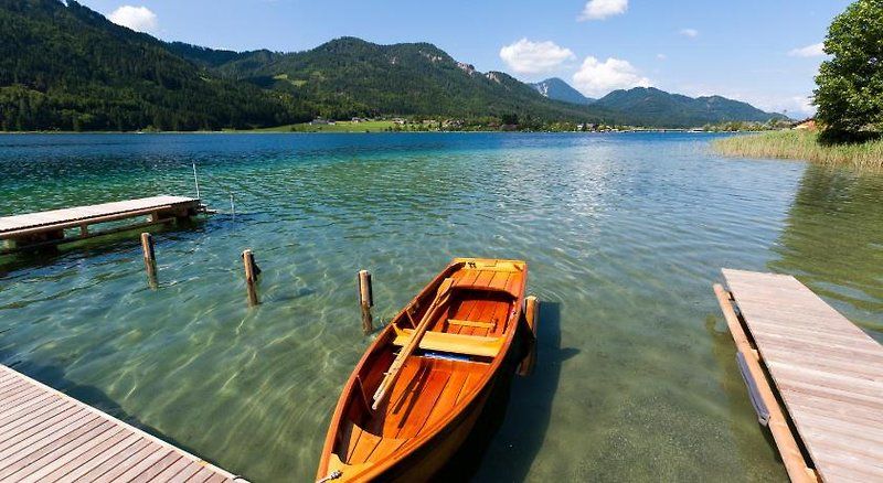 Strandhotel am Weissensee 1