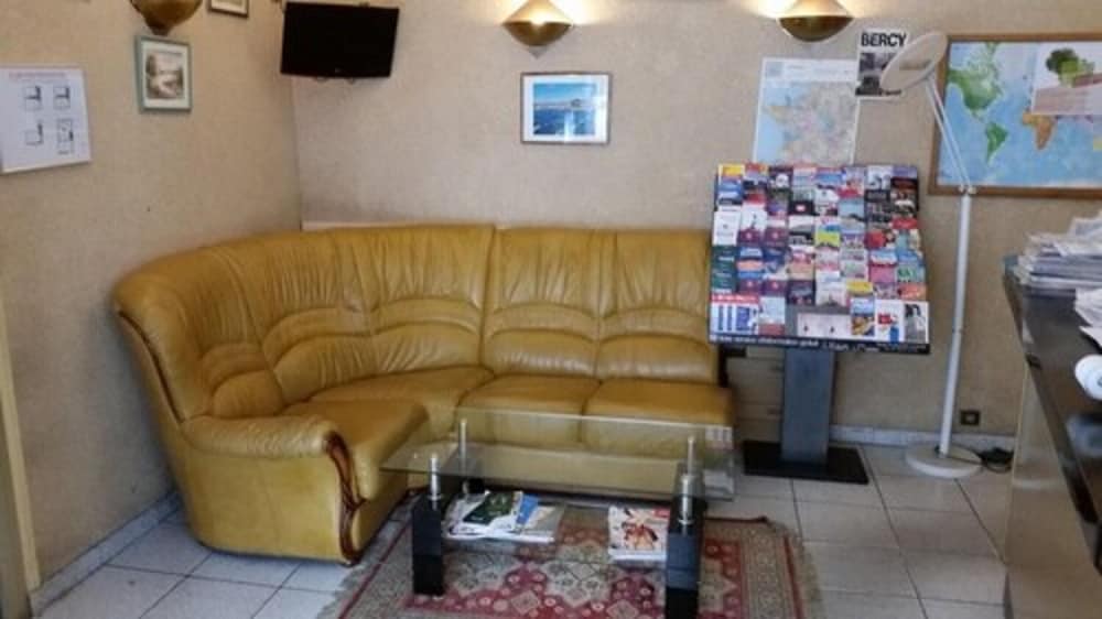 Hotel Paris Bercy 2