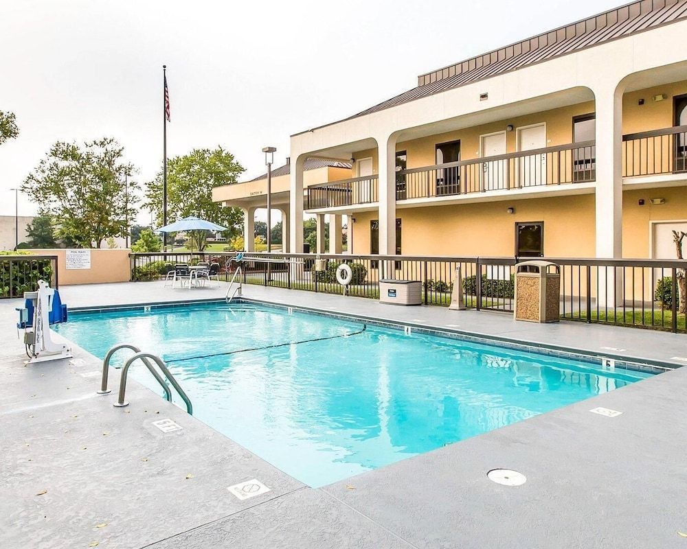 Quality Inn At the Mall - Valdosta 1