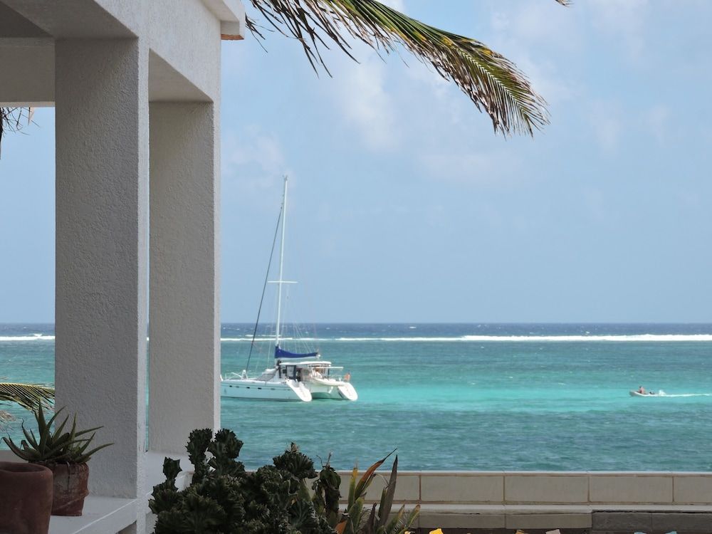 Spindrift Hotel 1