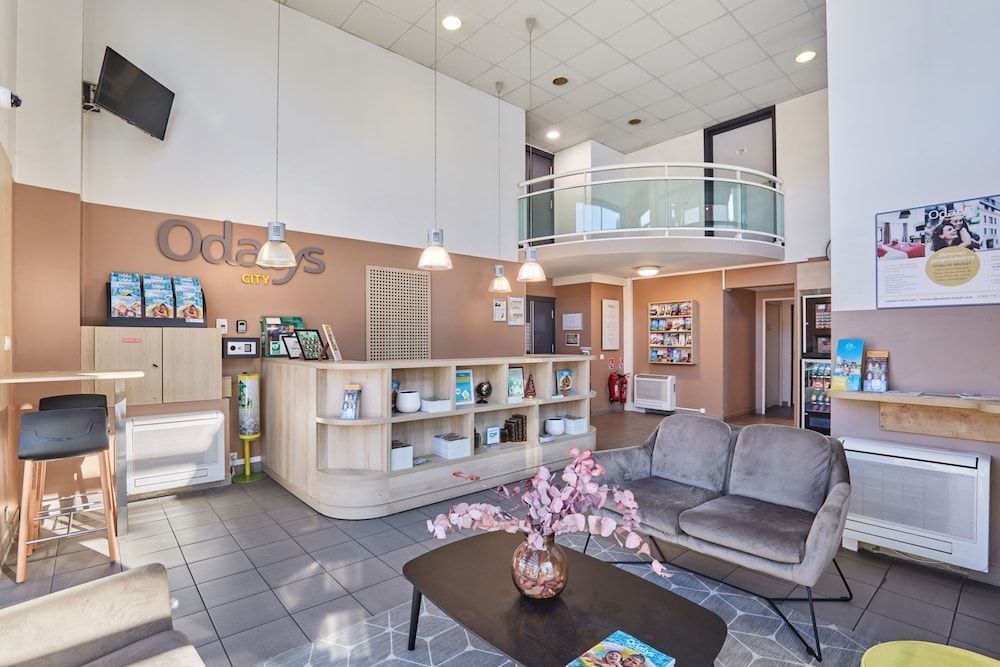 Appart'hôtel Odalys City - Antibes Olympe 2