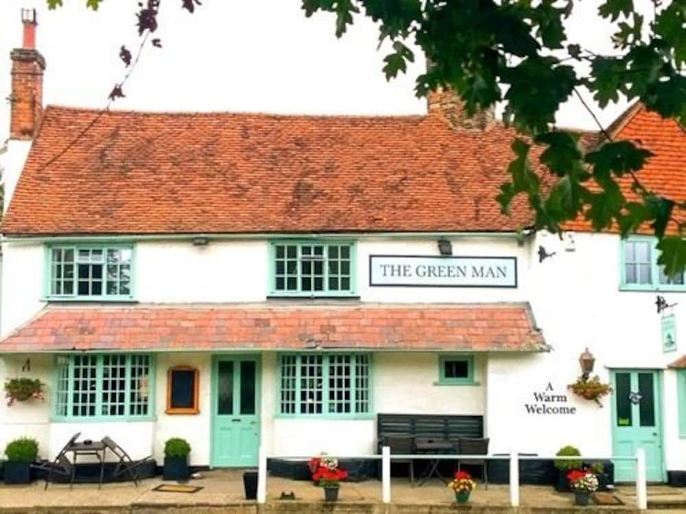Guest Rooms at The Green Man 1
