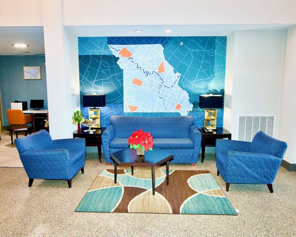 Holiday Inn Express & Suites ST CHARLES by IHG 2