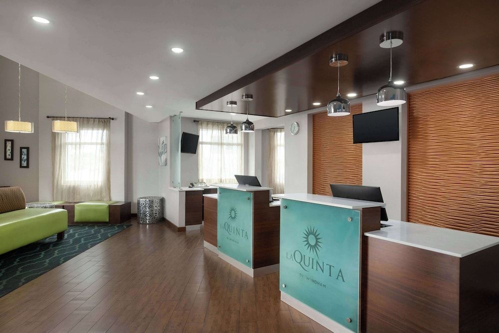 La Quinta by Wyndham Oceanfront Daytona Beach 2