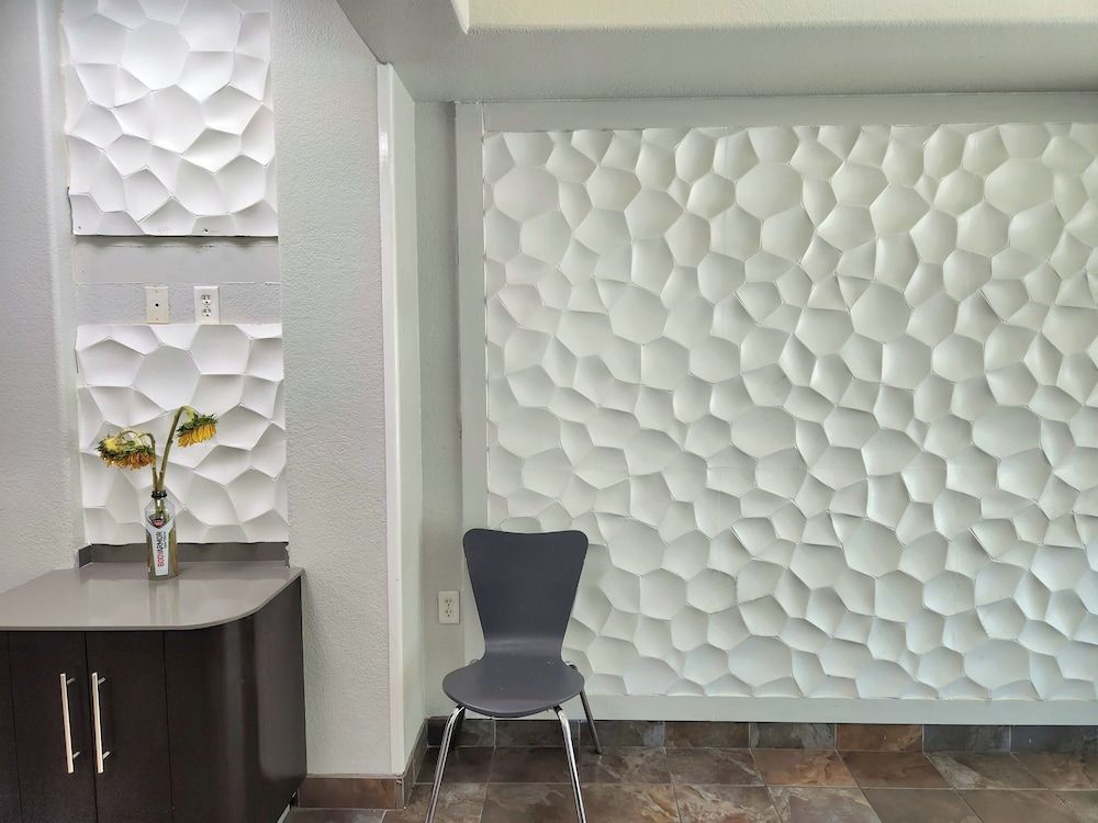 Baymont by Wyndham San Antonio Airport 2