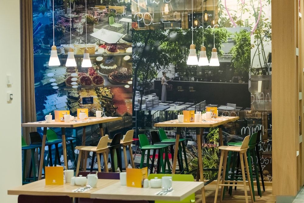 Holiday Inn WARSAW CITY CENTRE by IHG 1