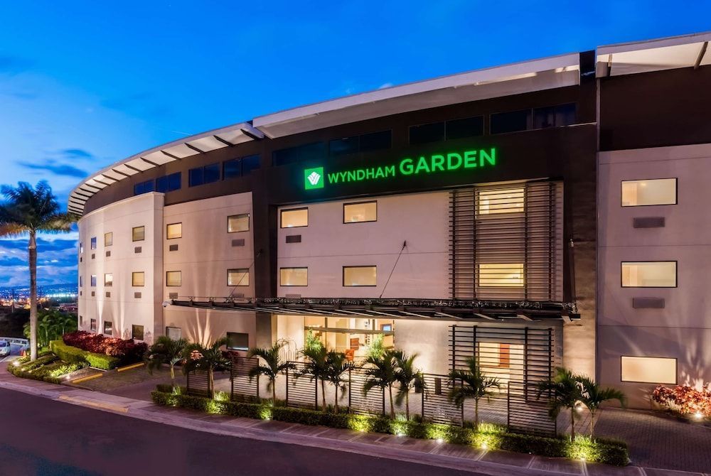 Wyndham Garden San Jose Escazu 1