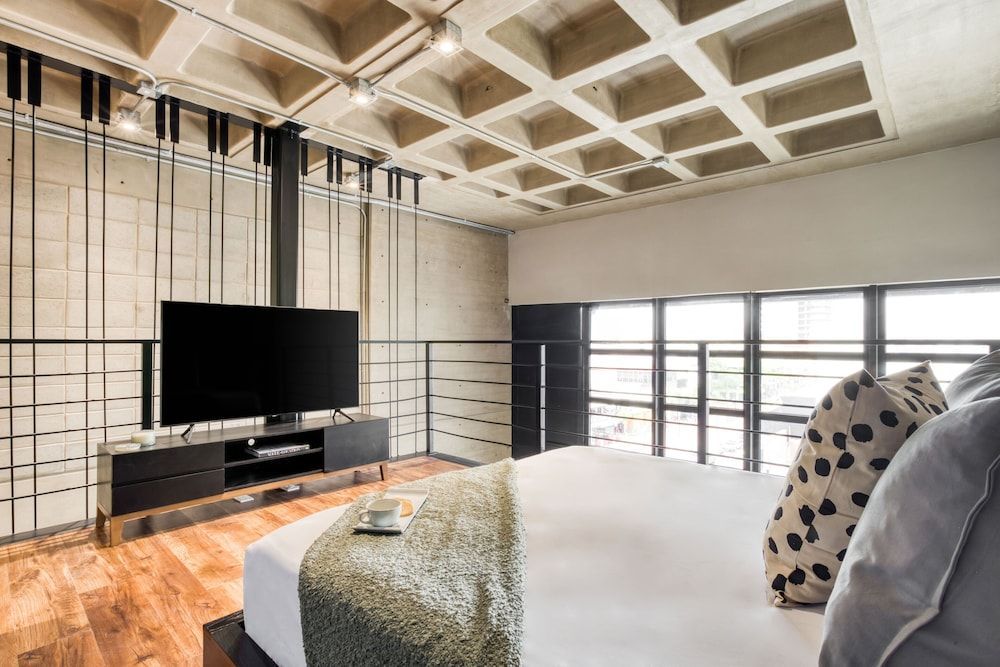 Downtown Loft by ULIV 2