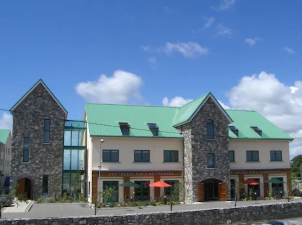 The Arches Hotel 1