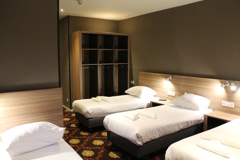 Aston City Hotel 1