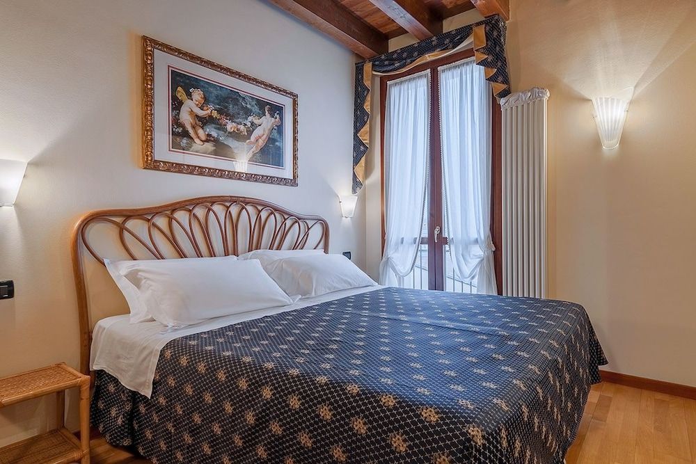 Palazzo Brando - Living Apartments 2