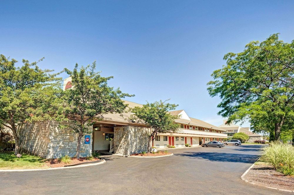 Americas Best Value Inn & Suites Monroe 1