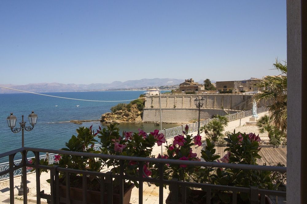 Hotel Al Madarig 1