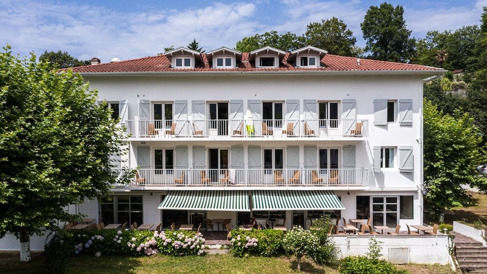 Hôtel du Pont 1
