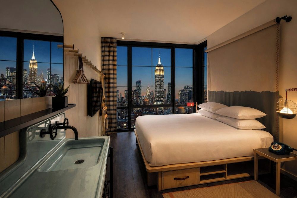 Moxy NYC Chelsea 1