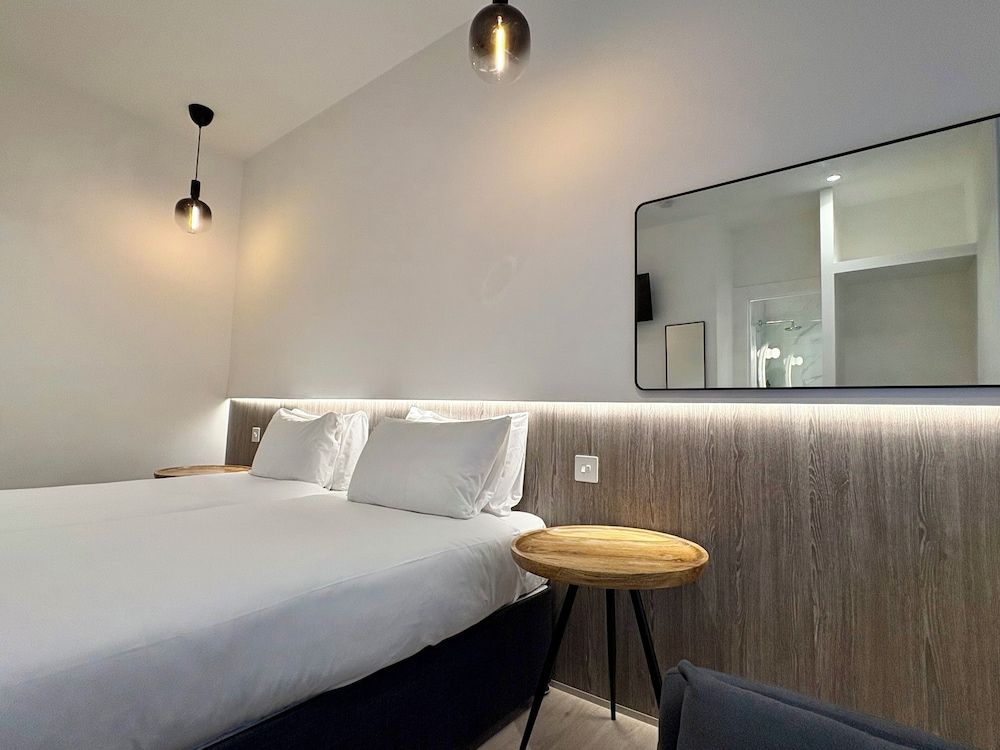 RIOSHOUSE Henley 1