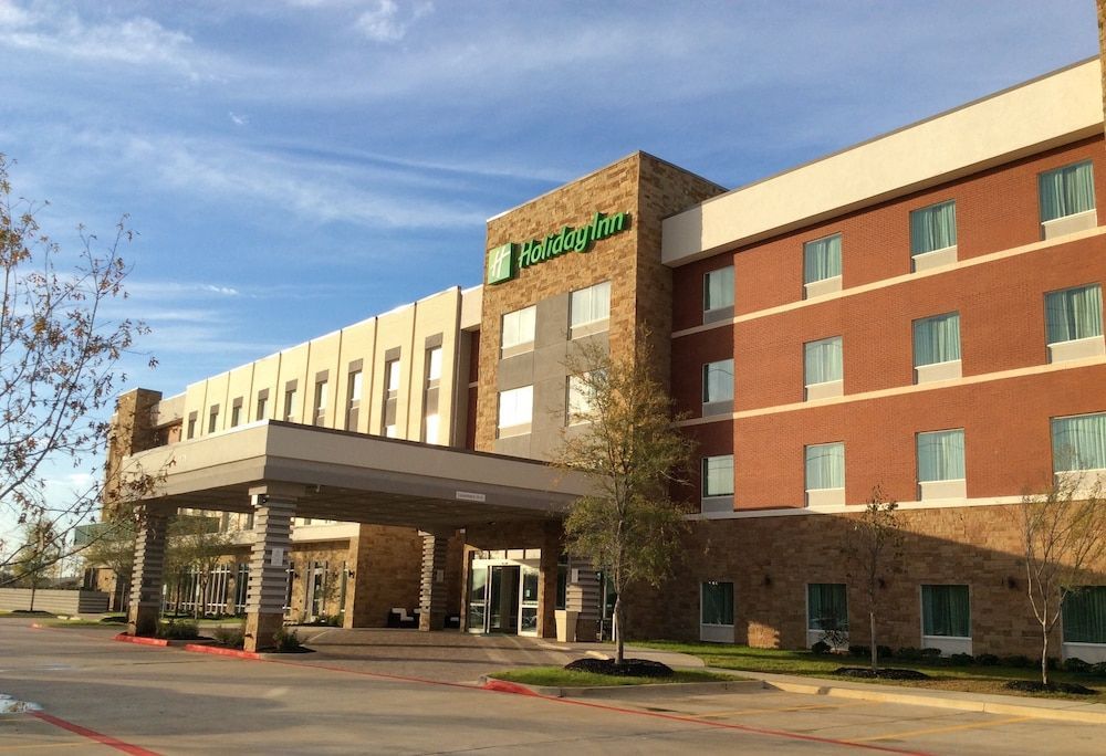 Holiday Inn Trophy Club by IHG 1