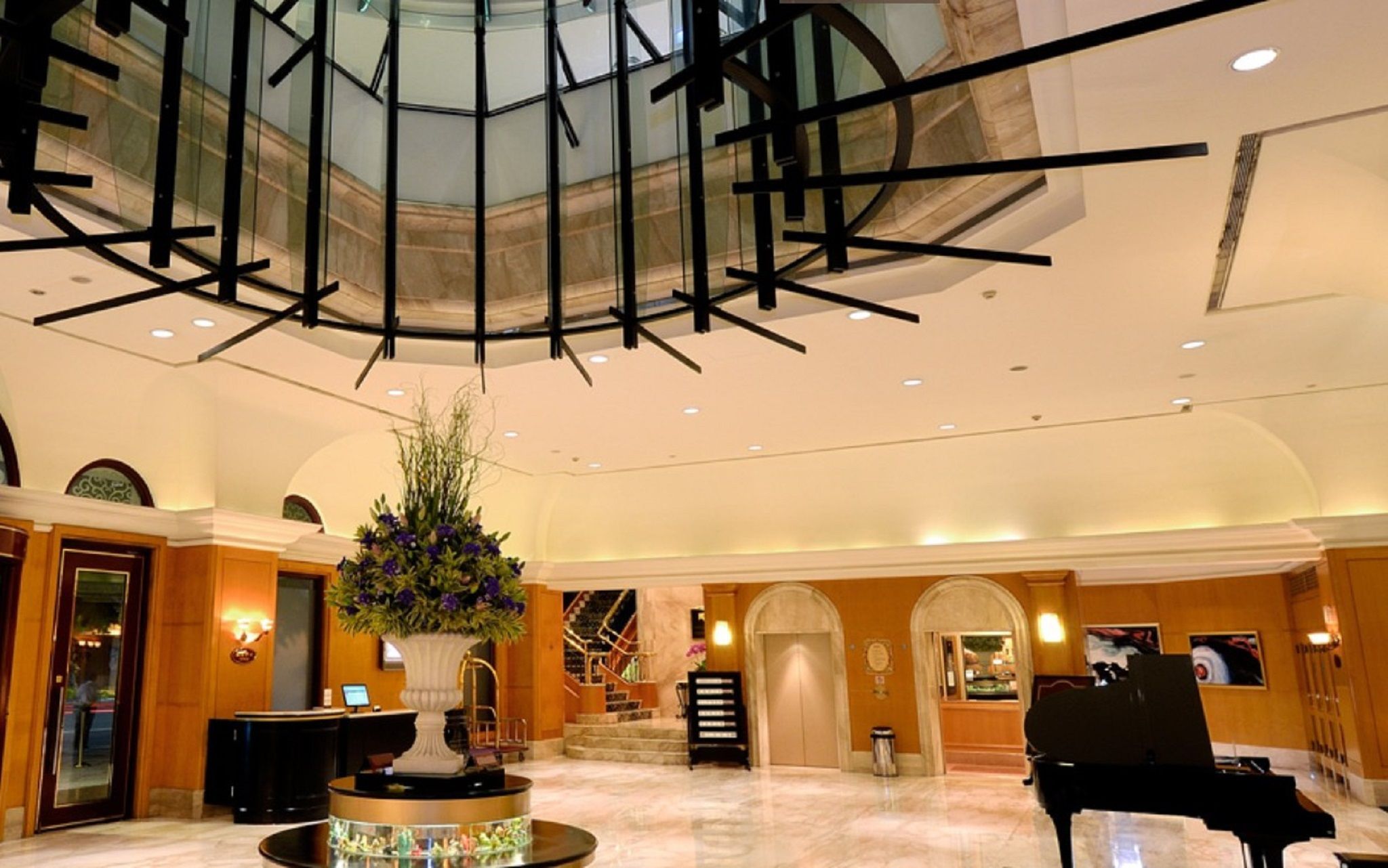 Lees Hotel 2