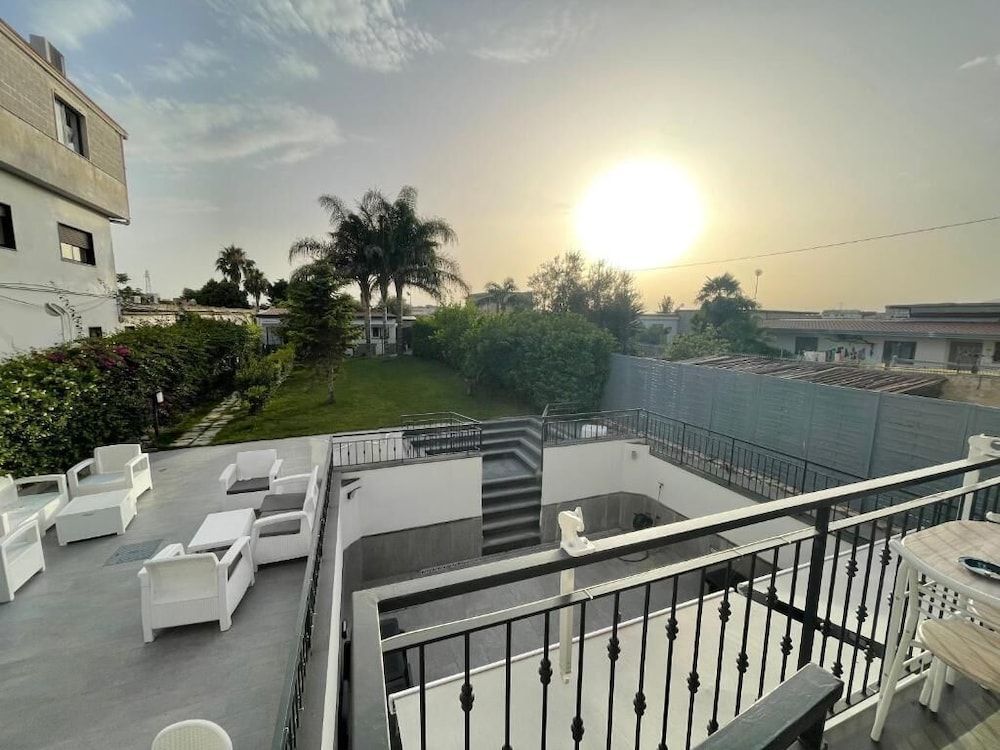 Villa Marisa Resort 1
