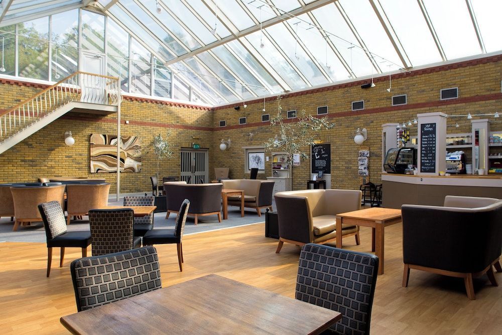 Brandshatch Place Hotel & Spa 2