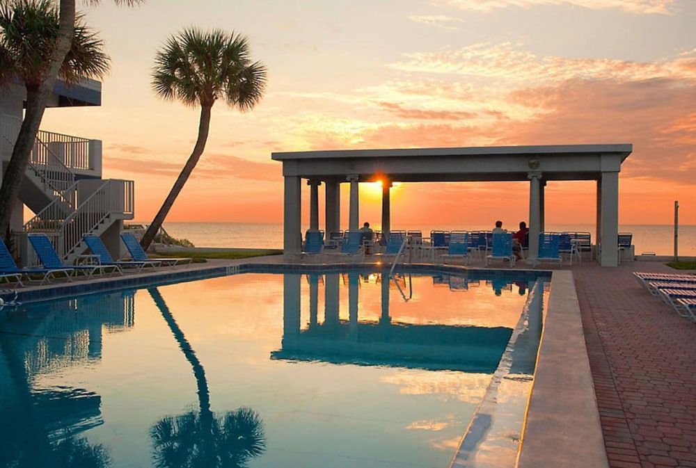 Via Roma Beach Resort 1