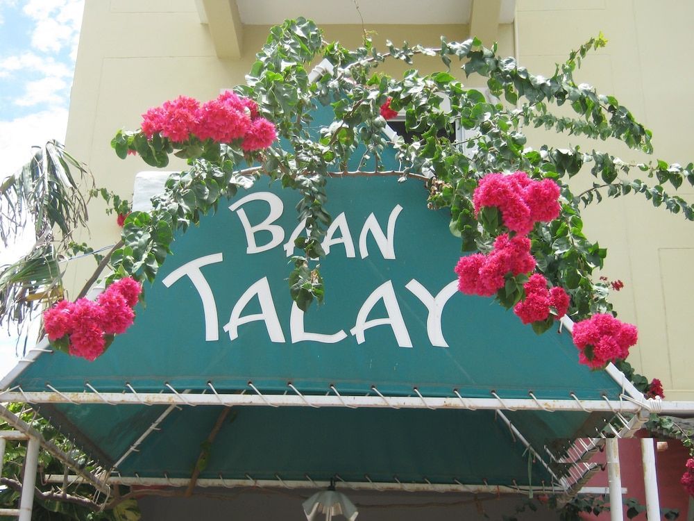 Baan Talay 1