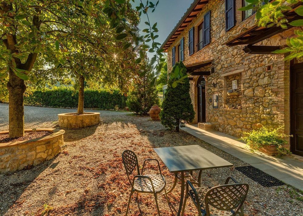 Agriturismo Casanova di Pescille 2