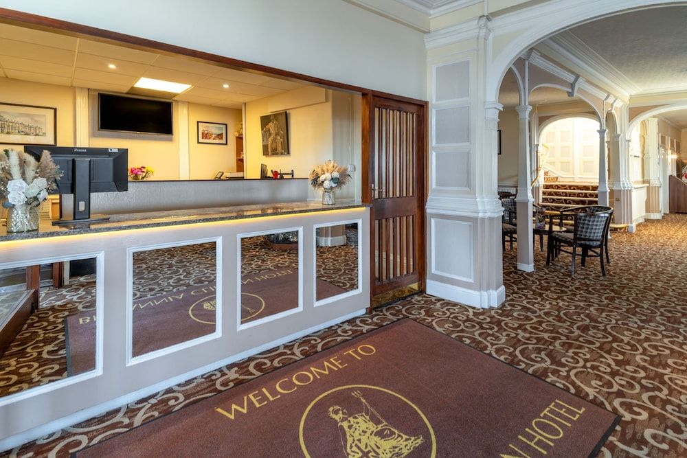 Clifton Hotel 2