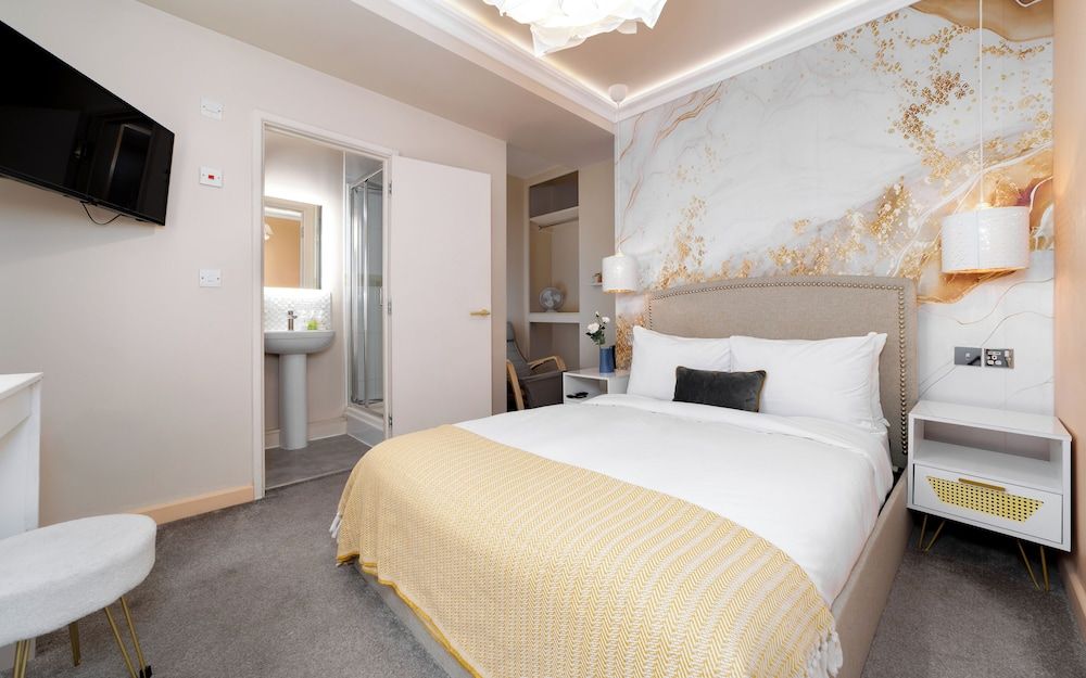 Harbour Hub Hotel 2