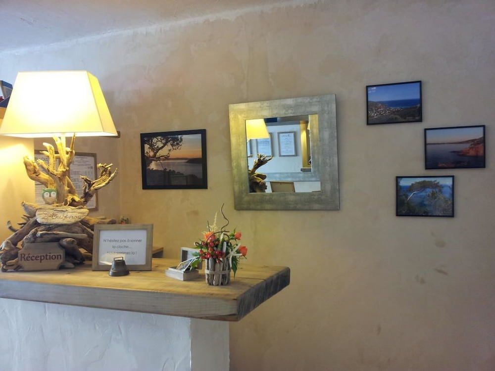 Hôtel L'Oustaou 1