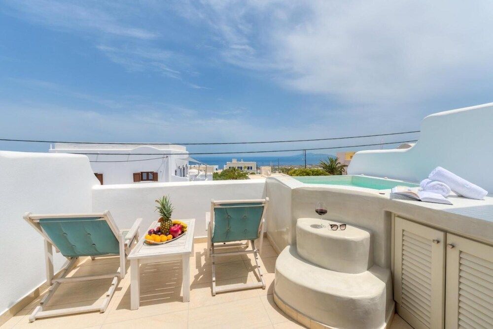 family love suites 1